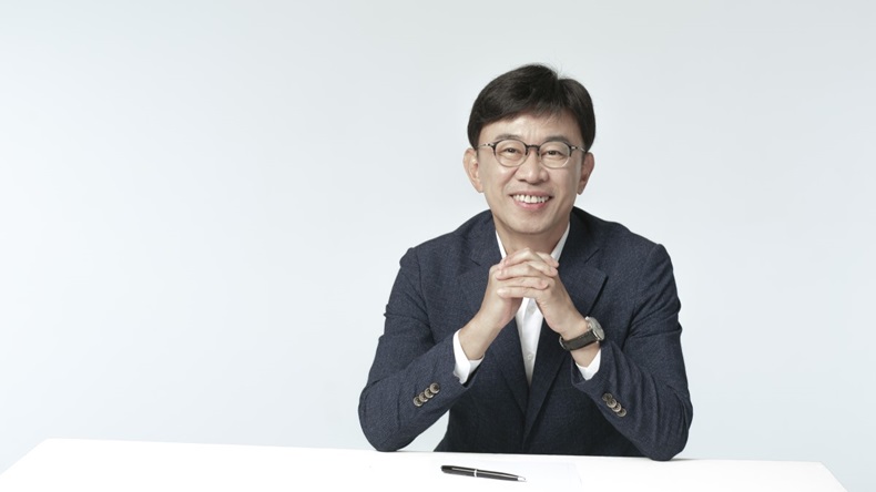 Hun-Taek Kim, CEO of TiumBio